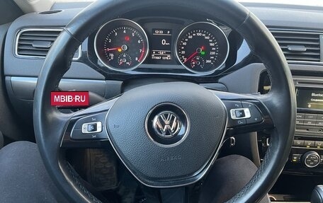 Volkswagen Jetta VI, 2016 год, 1 600 000 рублей, 9 фотография