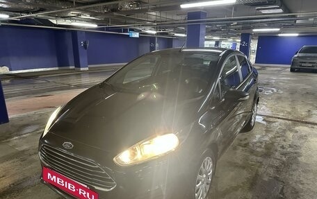 Ford Fiesta, 2016 год, 900 000 рублей, 12 фотография