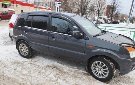 Ford Fusion I, 2011 год, 600 000 рублей, 2 фотография