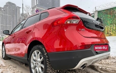 Volvo V40 Cross Country I, 2018 год, 2 300 000 рублей, 8 фотография