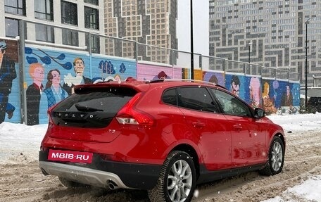 Volvo V40 Cross Country I, 2018 год, 2 300 000 рублей, 13 фотография