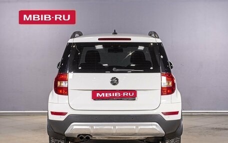 Skoda Yeti I рестайлинг, 2014 год, 1 196 979 рублей, 11 фотография