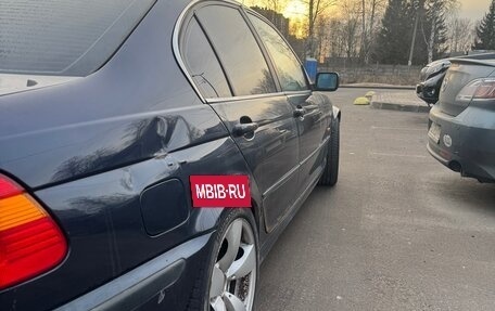 BMW 3 серия, 2001 год, 500 000 рублей, 3 фотография