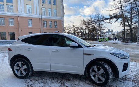 Jaguar E-Pace, 2018 год, 3 500 000 рублей, 12 фотография