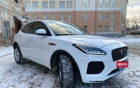 Jaguar E-Pace, 2018 год, 3 500 000 рублей, 6 фотография