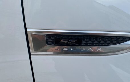 Jaguar E-Pace, 2018 год, 3 500 000 рублей, 20 фотография