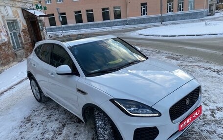 Jaguar E-Pace, 2018 год, 3 500 000 рублей, 16 фотография