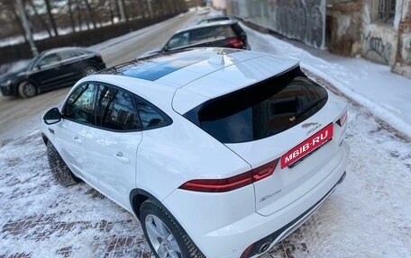 Jaguar E-Pace, 2018 год, 3 500 000 рублей, 18 фотография