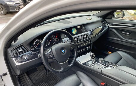 BMW 5 серия, 2016 год, 3 200 000 рублей, 4 фотография