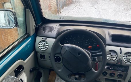 Renault Kangoo II рестайлинг, 2005 год, 385 000 рублей, 11 фотография