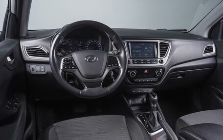 Hyundai Solaris II рестайлинг, 2019 год, 1 580 000 рублей, 6 фотография