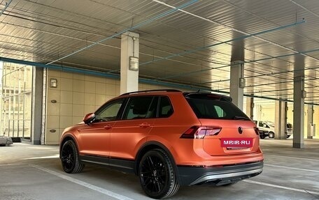 Volkswagen Tiguan II, 2018 год, 3 690 000 рублей, 3 фотография