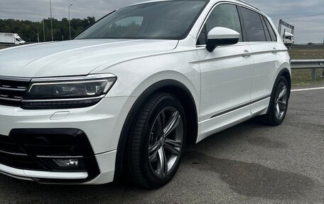 Volkswagen Tiguan II, 2018 год, 3 049 000 рублей, 9 фотография