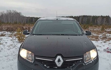 Renault Logan II, 2015 год, 780 000 рублей, 2 фотография