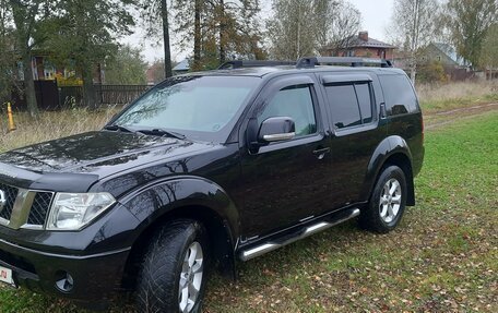 Nissan Pathfinder, 2007 год, 1 370 000 рублей, 17 фотография