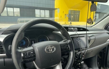 Toyota Hilux VIII, 2015 год, 3 800 000 рублей, 7 фотография