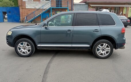 Volkswagen Touareg III, 2003 год, 840 000 рублей, 10 фотография