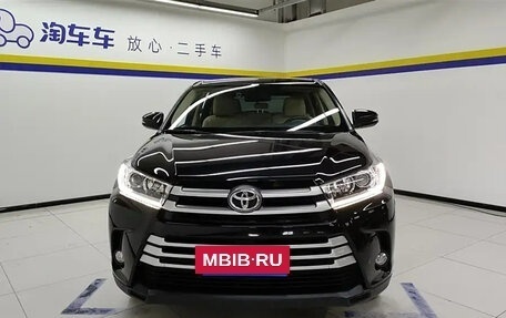 Toyota Highlander III, 2021 год, 3 233 000 рублей, 2 фотография