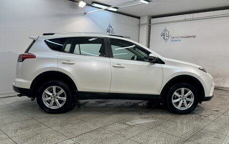 Toyota RAV4, 2017 год, 2 599 800 рублей, 16 фотография