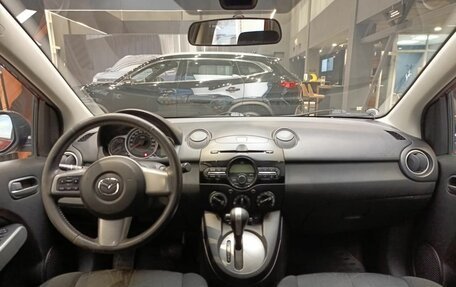 Mazda 2 III, 2011 год, 879 000 рублей, 9 фотография