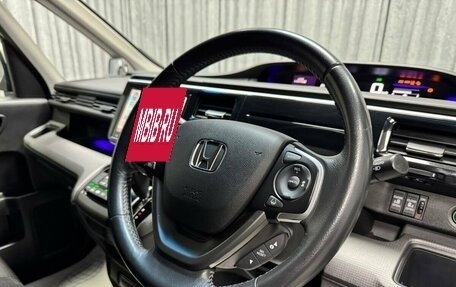 Honda Stepwgn IV, 2017 год, 2 577 000 рублей, 28 фотография