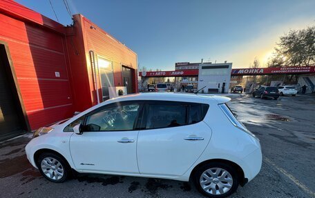 Nissan Leaf I, 2016 год, 900 000 рублей, 5 фотография