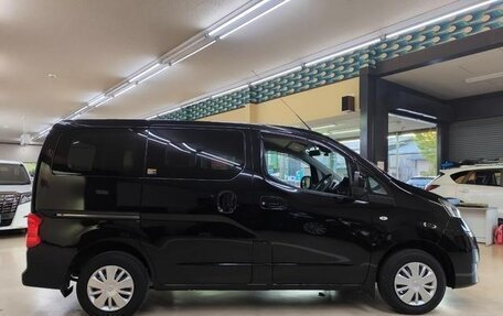 Nissan NV200, 2021 год, 1 100 000 рублей, 6 фотография