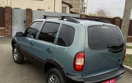 Chevrolet Niva I рестайлинг, 2006 год, 600 000 рублей, 4 фотография