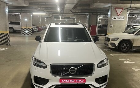 Volvo XC90 II рестайлинг, 2019 год, 4 800 000 рублей, 2 фотография