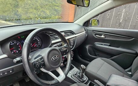 KIA Rio IV, 2017 год, 1 065 000 рублей, 24 фотография