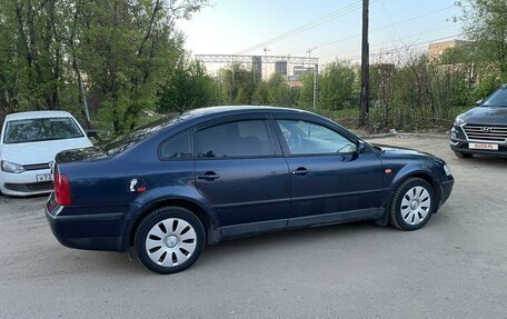 Volkswagen Passat B5+ рестайлинг, 1997 год, 375 000 рублей, 2 фотография