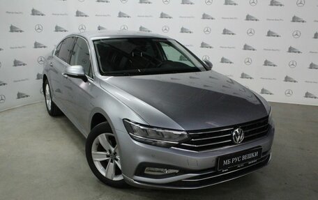 Volkswagen Passat B8 рестайлинг, 2020 год, 3 100 000 рублей, 3 фотография