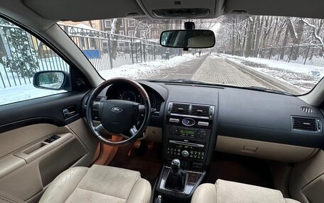 Ford Mondeo III, 2005 год, 900 000 рублей, 2 фотография