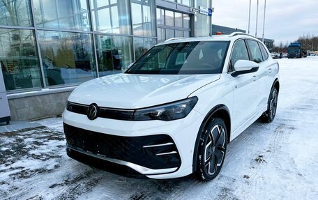 Volkswagen Tiguan, 2024 год, 5 990 000 рублей, 4 фотография