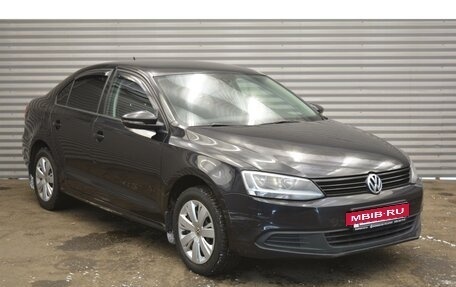 Volkswagen Jetta VI, 2014 год, 1 175 000 рублей, 3 фотография