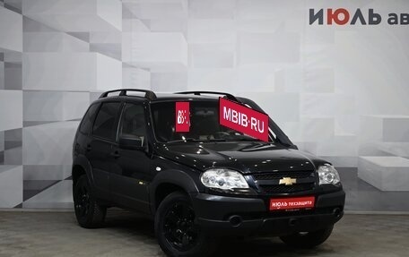 Chevrolet Niva I рестайлинг, 2016 год, 690 000 рублей, 4 фотография