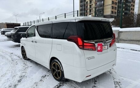 Toyota Alphard III, 2018 год, 4 650 000 рублей, 4 фотография