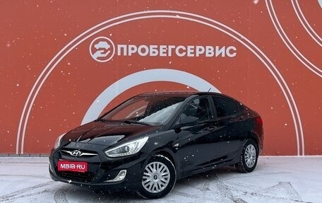 Hyundai Solaris II рестайлинг, 2013 год, 760 000 рублей, 1 фотография