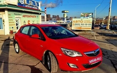 Opel Astra J, 2012 год, 850 000 рублей, 2 фотография