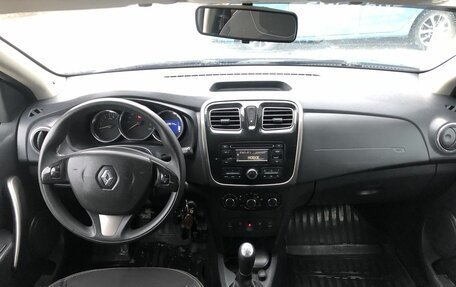 Renault Logan II, 2014 год, 785 000 рублей, 10 фотография