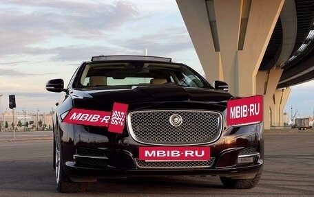 Jaguar XJ IV (X351), 2012 год, 2 600 000 рублей, 17 фотография