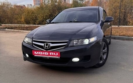 Honda Accord VII рестайлинг, 2006 год, 900 000 рублей, 3 фотография