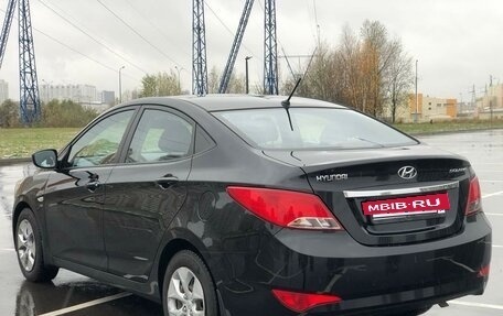 Hyundai Solaris II рестайлинг, 2014 год, 1 150 000 рублей, 2 фотография