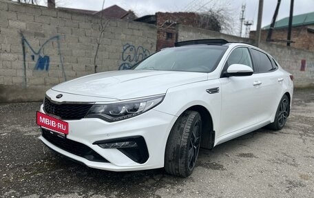 KIA Optima IV, 2019 год, 2 200 000 рублей, 2 фотография