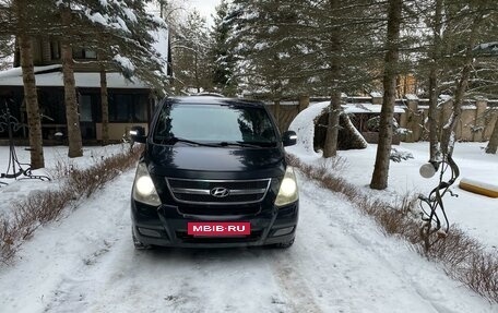 Hyundai Grand Starex Grand Starex I рестайлинг 2, 2011 год, 1 550 000 рублей, 4 фотография