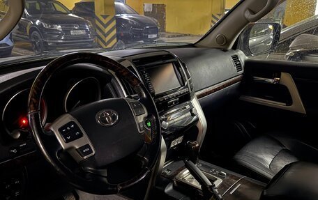 Toyota Land Cruiser 200, 2012 год, 4 615 000 рублей, 7 фотография