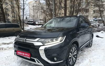 Mitsubishi Outlander III рестайлинг 3, 2019 год, 2 690 000 рублей, 1 фотография