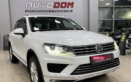 Volkswagen Touareg III, 2015 год, 3 297 000 рублей, 2 фотография