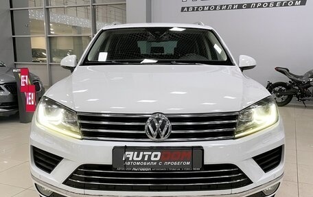 Volkswagen Touareg III, 2015 год, 3 297 000 рублей, 3 фотография