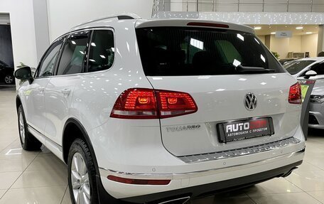 Volkswagen Touareg III, 2015 год, 3 297 000 рублей, 7 фотография